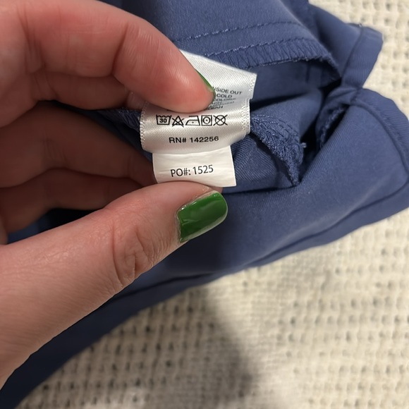 Figs Casma top in Big Sky blue, size S - Picture 5 of 5